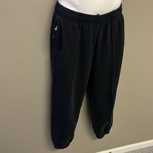 Old Navy Active Women’s Black Dynamic Fleece High-Rise Pockets Joggers- Medium - Picture 3 of 15